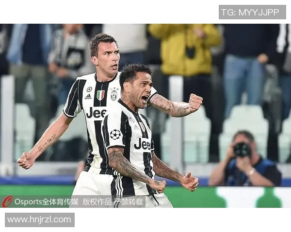 摩纳哥与尤文图斯阵型对比分析揭示战术博弈的关键因素 摩纳哥与尤文图斯阵型对比分析揭示战术博弈的关键因素