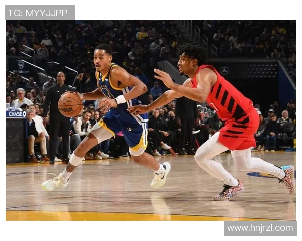 乔丹普尔如何在NBA赛场上展现个人风采与团队协作的完美结合