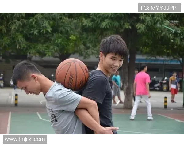西雅图水手队奋勇争先展现团队精神与竞技风采的精彩赛季回顾